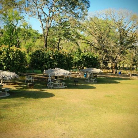 Hotel Y Restaurante El Texano タマソポ エクステリア 写真